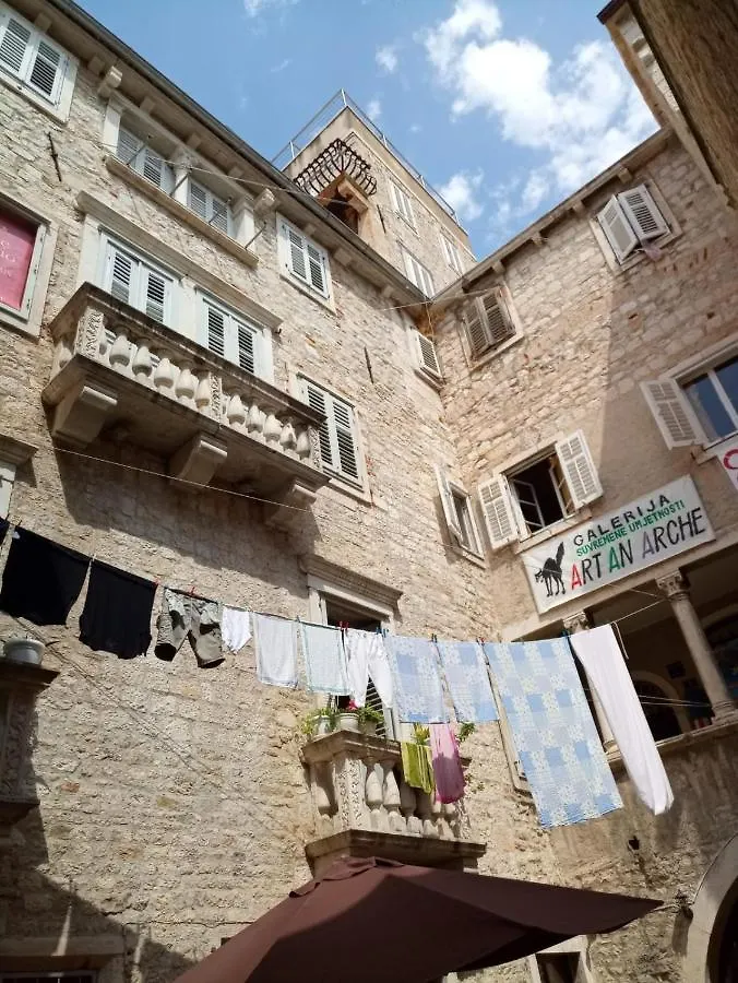 **** Gæstehus Gothic Palace Heritage Split Kroatien