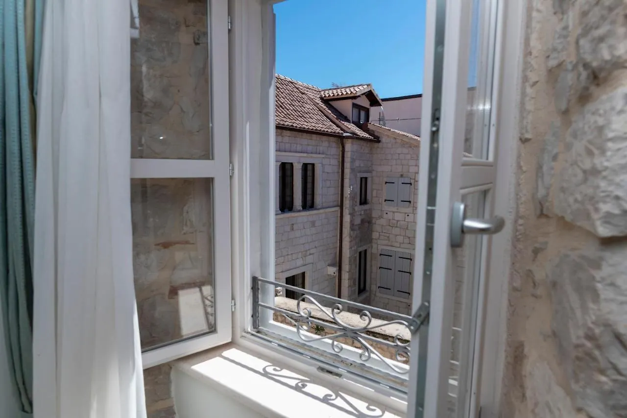 Gothic Palace Heritage Split Casa de hóspedes